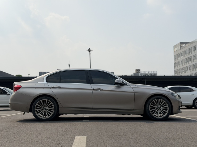 BMW 3 Series 2017 #7 BMW 3 Series 2017 car image #7