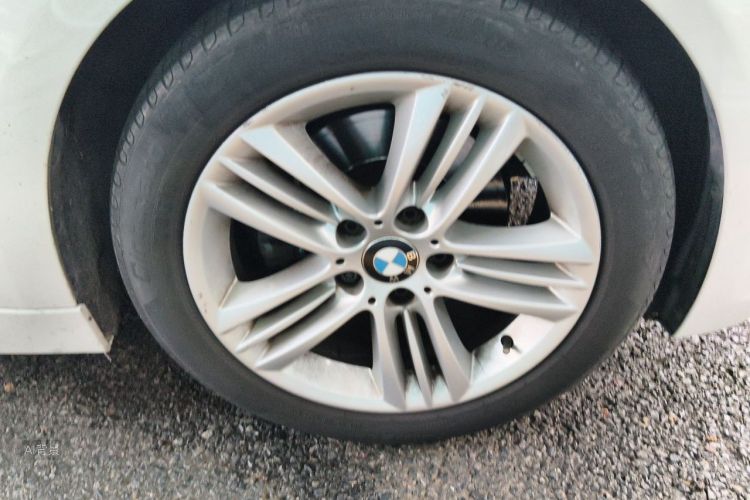 BMW 3 Series 2017 #9 BMW 3 Series 2017 immagine di auto #9