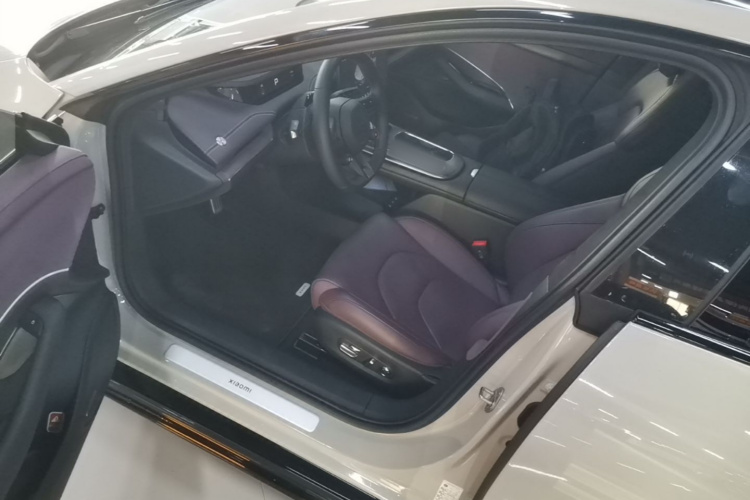MI SU7 2024 car image #16
