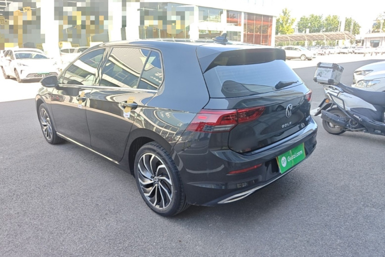 Volkswagen Golf 2023 imagem de carro #5