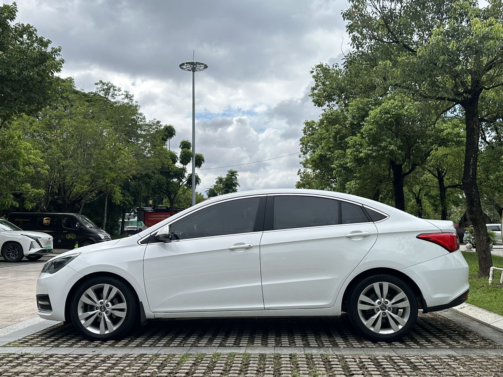 Chery Arrizo 5 2017 #15 Chery Arrizo 5 2017 car image #15