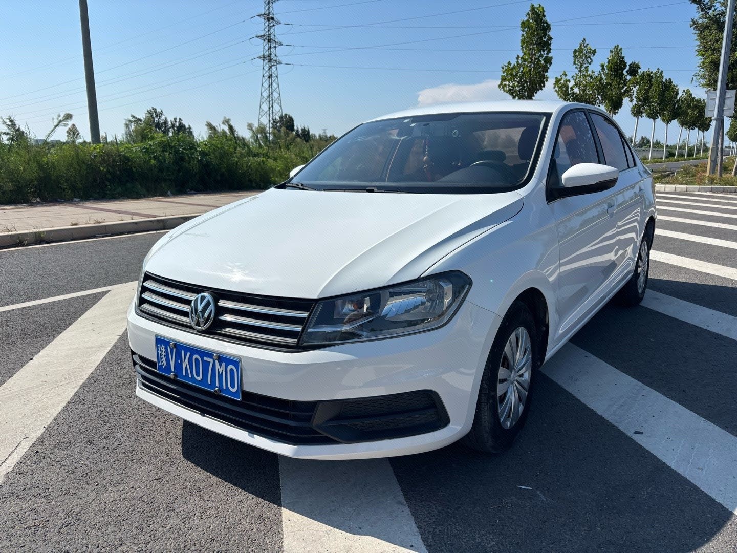 Volkswagen Santana 2017 car image 