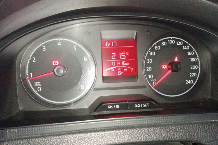 Volkswagen Santana 2018 car image #13