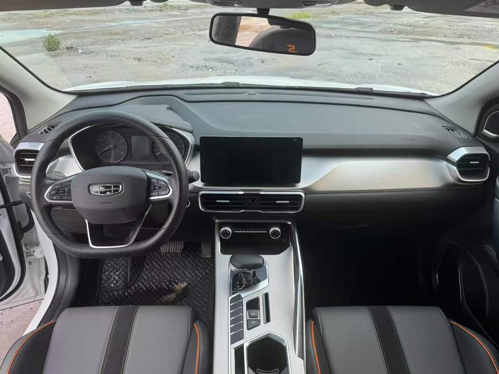 GEELY Coolray 2025 #6 GEELY Coolray 2025 изображение автомобиля #6