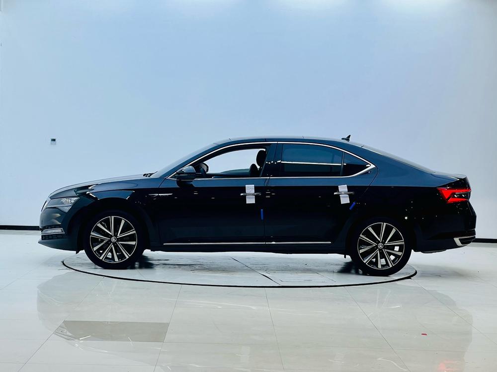 Skoda Superb 2024 #3 Skoda Superb 2024 car image #3