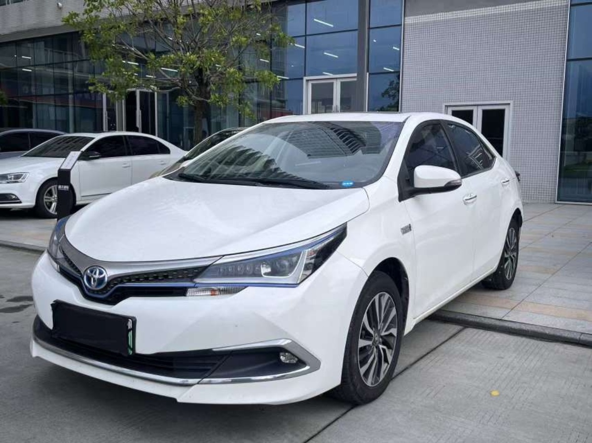 Toyota Corolla Hybird E+ 2019 immagine di auto 