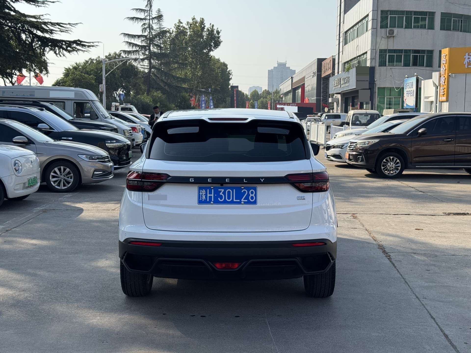 GEELY Coolray 2026 car image #7