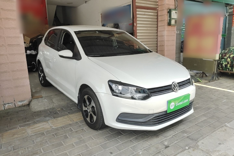 Volkswagen Polo 2019 car image #4