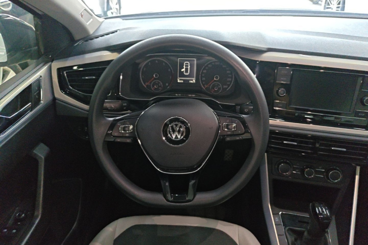 Volkswagen Polo 2020 immagine di auto #11