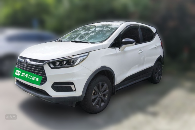 BYD Yuan New Energy 2019 car image #2