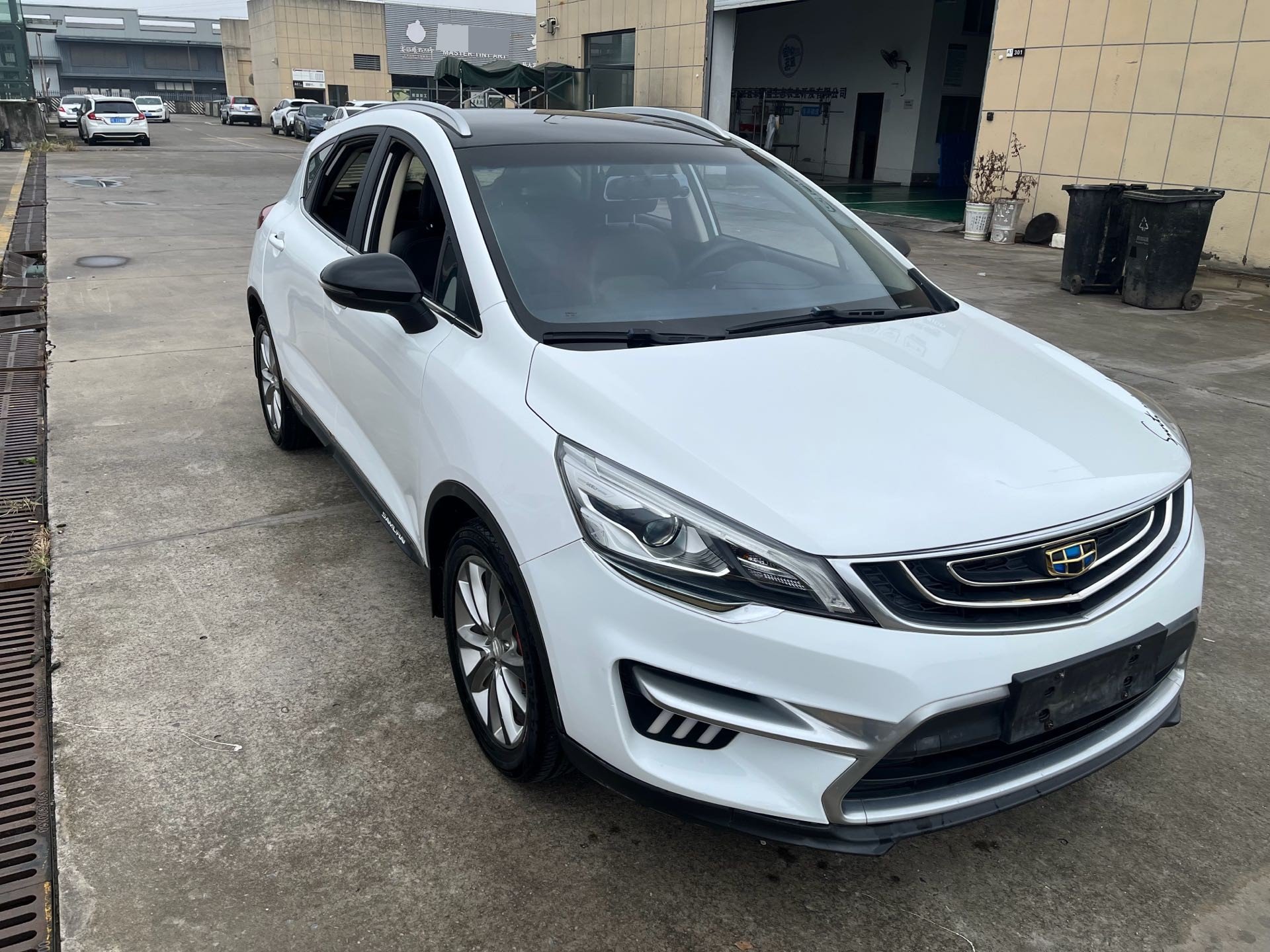 GEELY Emgrand GS 2016 #2 GEELY Emgrand GS 2016 immagine di auto #2