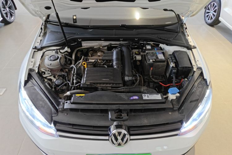 Volkswagen Golf 2020 #20 Volkswagen Golf 2020 car image #20