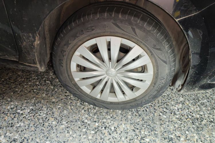 Volkswagen Santana 2019 car image #9