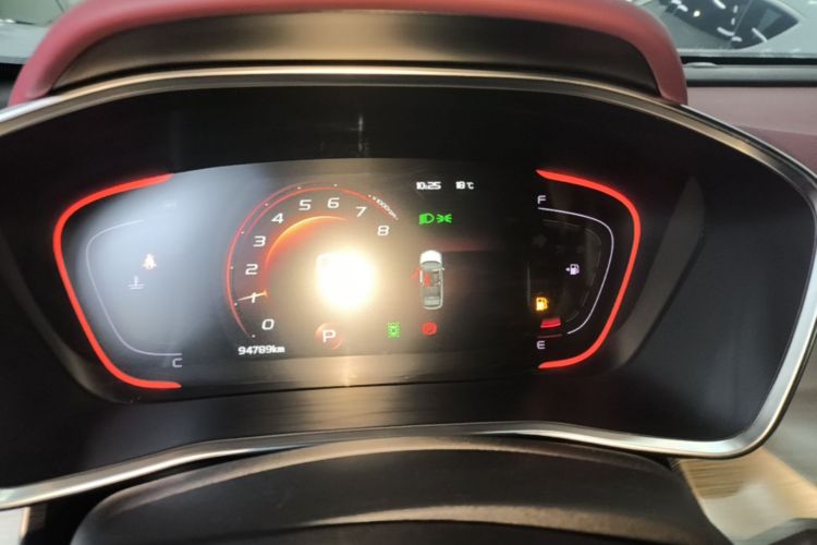 GEELY Coolray 2019 car image #16
