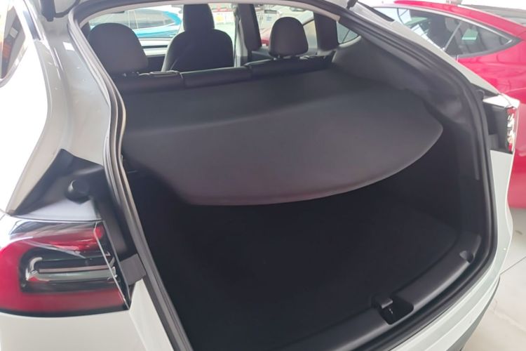 Tesla Model Y 2022 #21 Tesla Model Y 2022 immagine di auto #21
