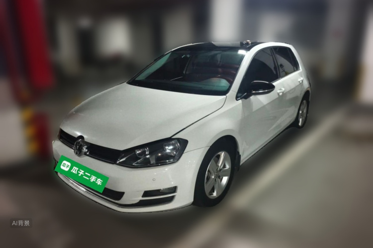 Volkswagen Golf 2017 car image #2