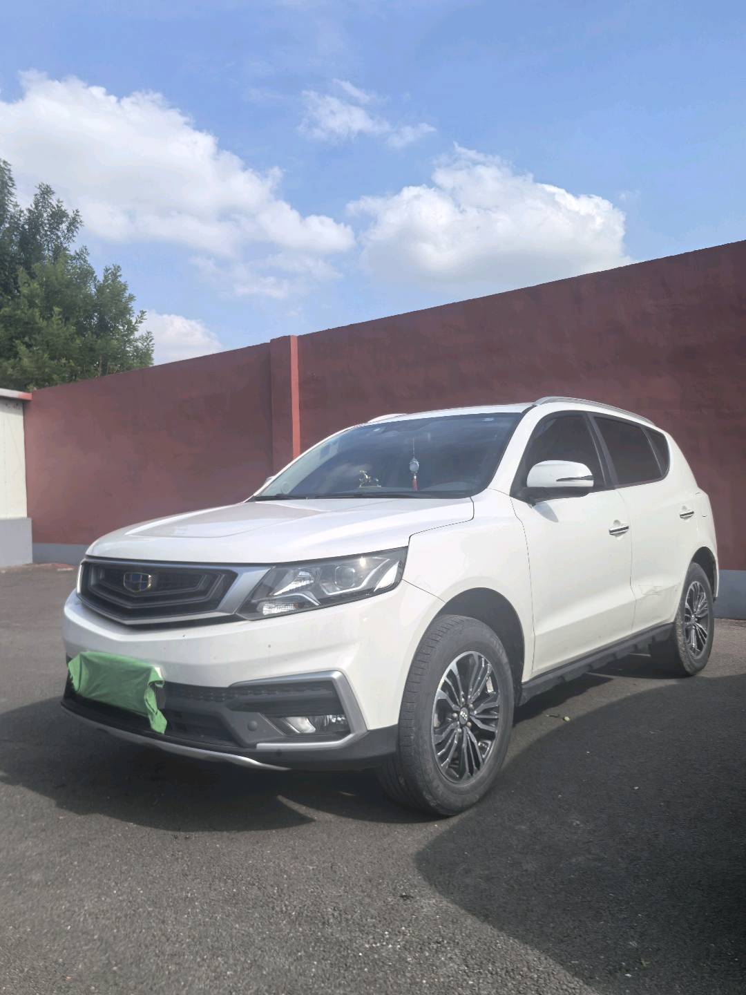 GEELY Vision X6 2019 car image 