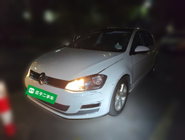 Volkswagen Golf 2014 Volkswagen Golf 2014 car image