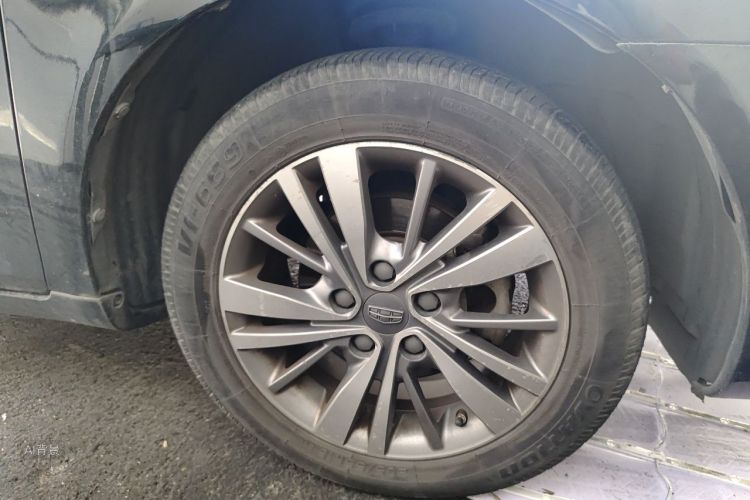 GEELY Emgrand 2019 immagine di auto #9
