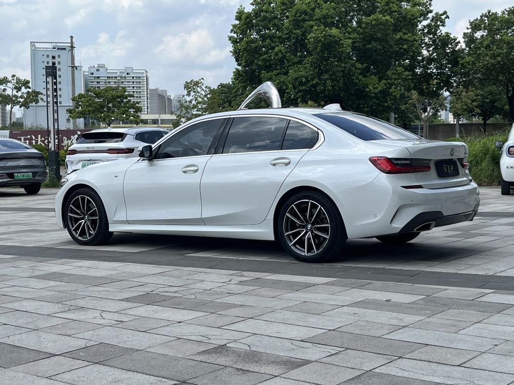 BMW 3 Series 2020 car image #5