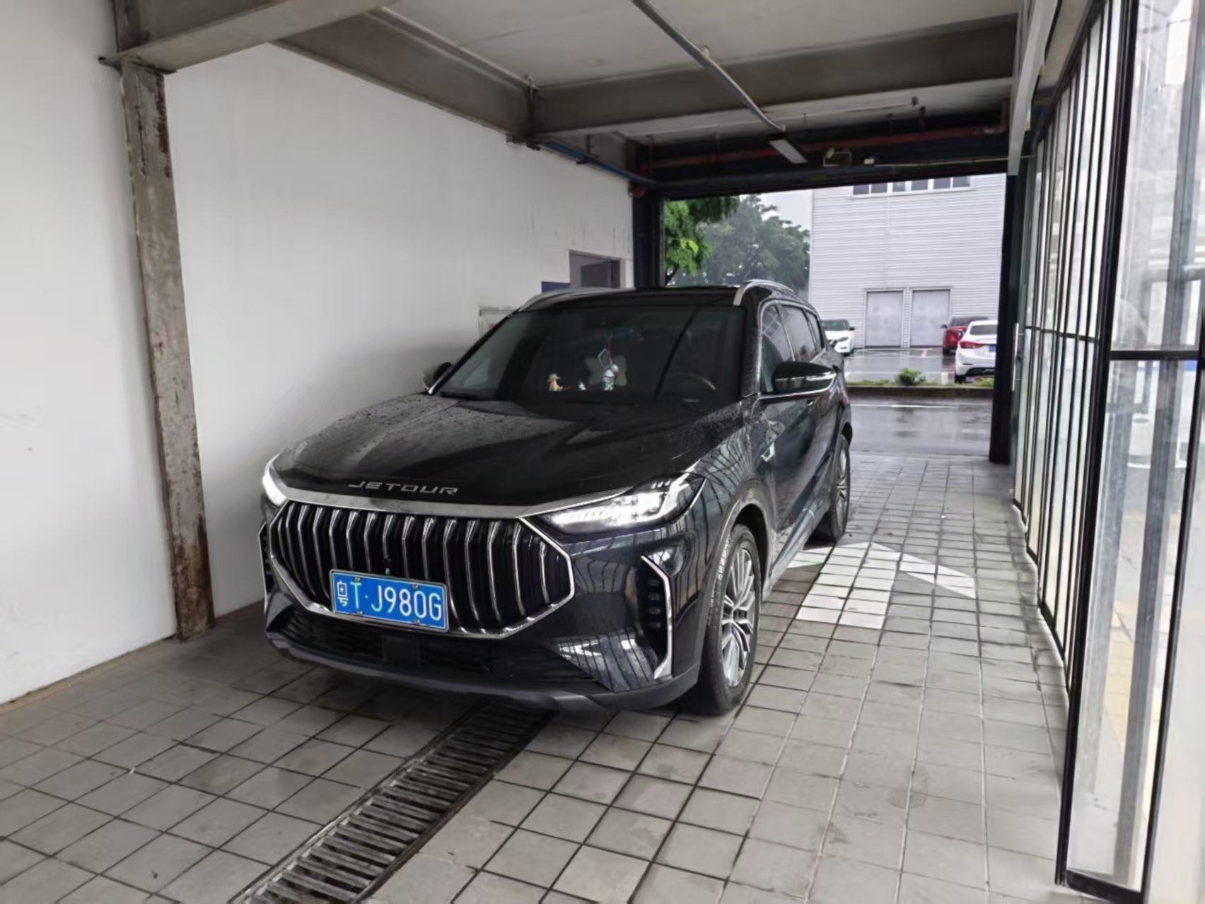 Jetour X70 PLUS 2025 car image 