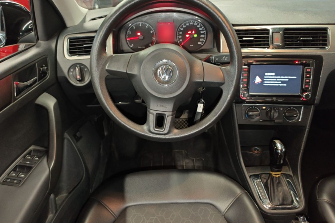 Volkswagen Santana 2013 #23 Volkswagen Santana 2013 صورة سيارة #23