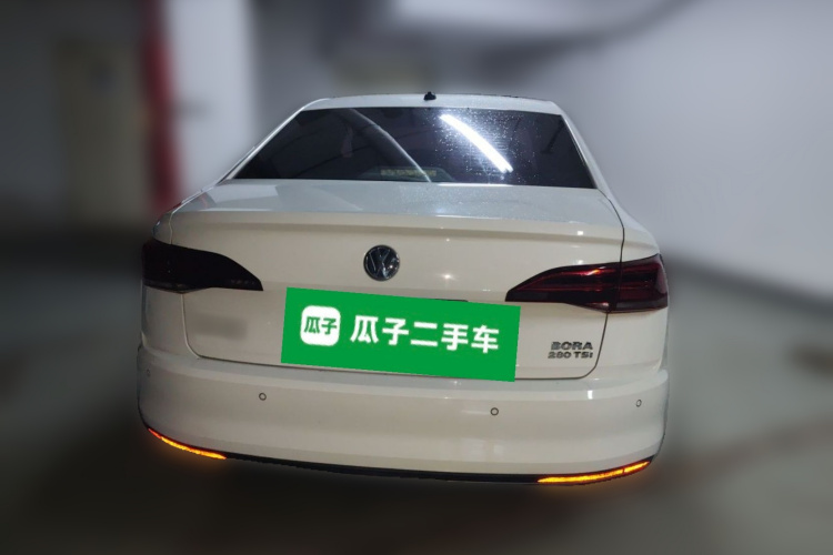 Volkswagen Bora 2019 car image #6