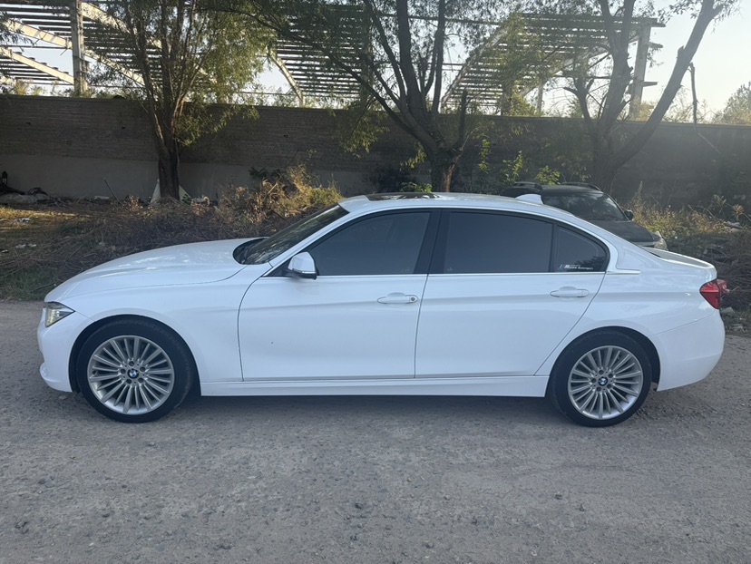 BMW 3 Series 2018 #2 BMW 3 Series 2018 imagen de coche #2