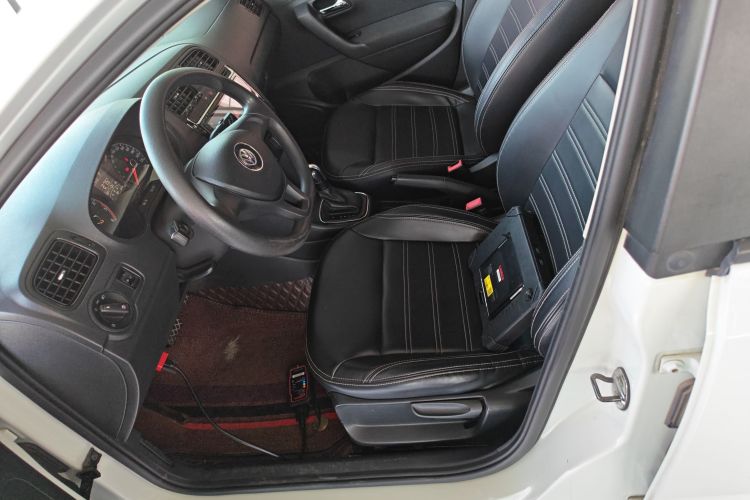 Volkswagen Polo 2018 imagem de carro #15