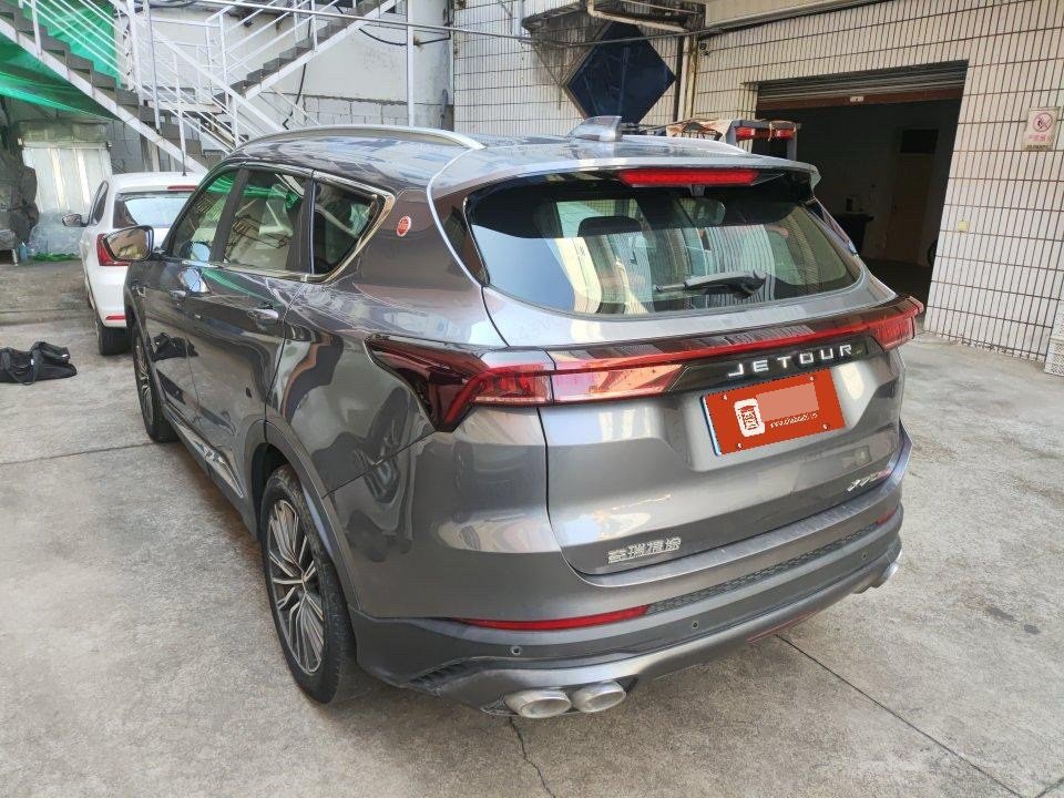 Jetour X70 PLUS 2023 car image #5
