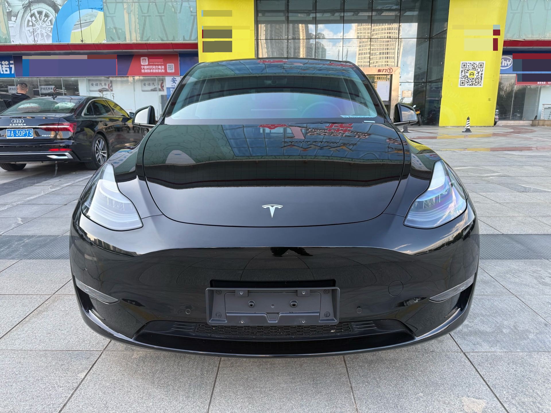 Tesla Model Y 2023 #2 Tesla Model Y 2023 immagine di auto #2