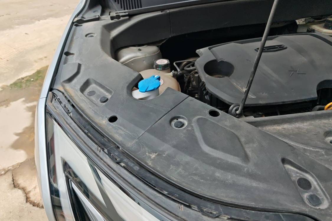GEELY Boyue L 2023 car image #11