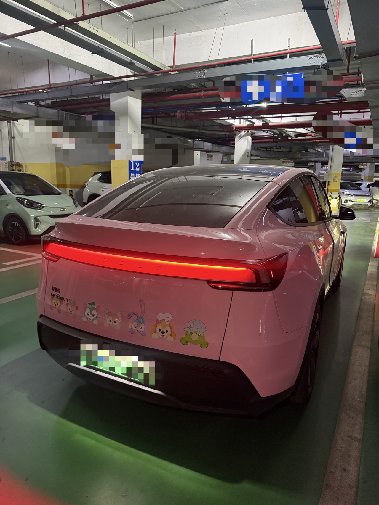 Tesla Model Y 2026 #6 Tesla Model Y 2026 imagen de coche #6