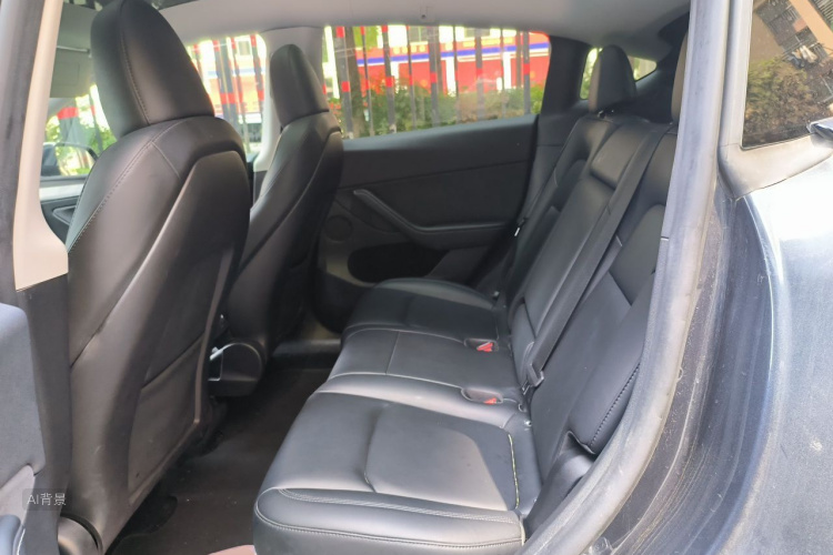 Tesla Model Y 2024 #19 Tesla Model Y 2024 car image #19