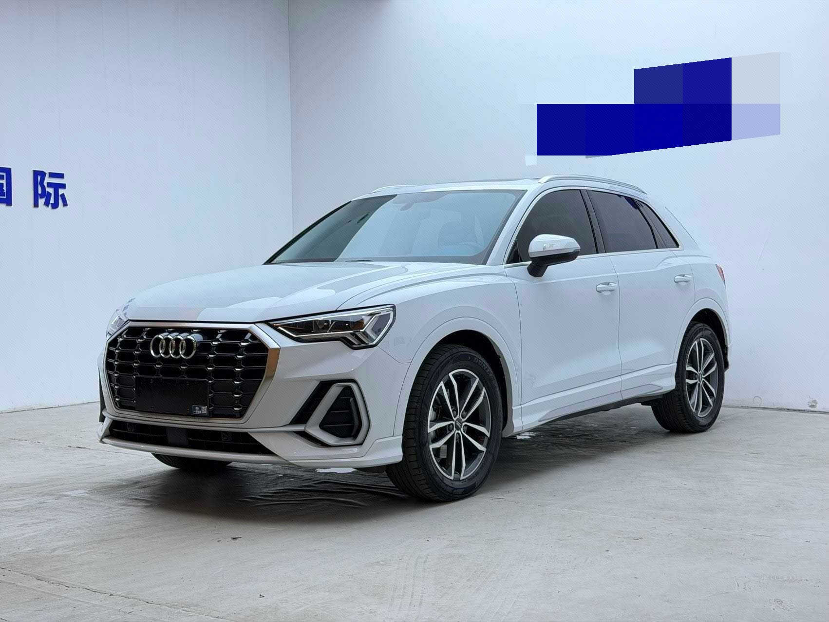 Audi Q3 2022 Audi Q3 2022 car image