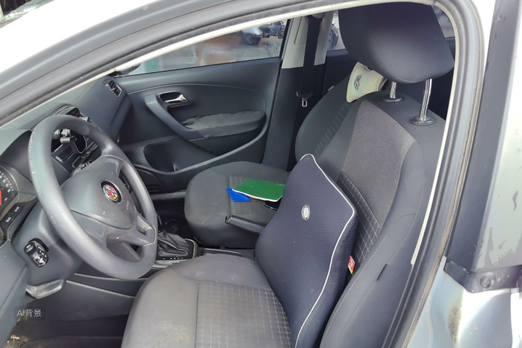Volkswagen Polo 2015 #17 Volkswagen Polo 2015 car image #17
