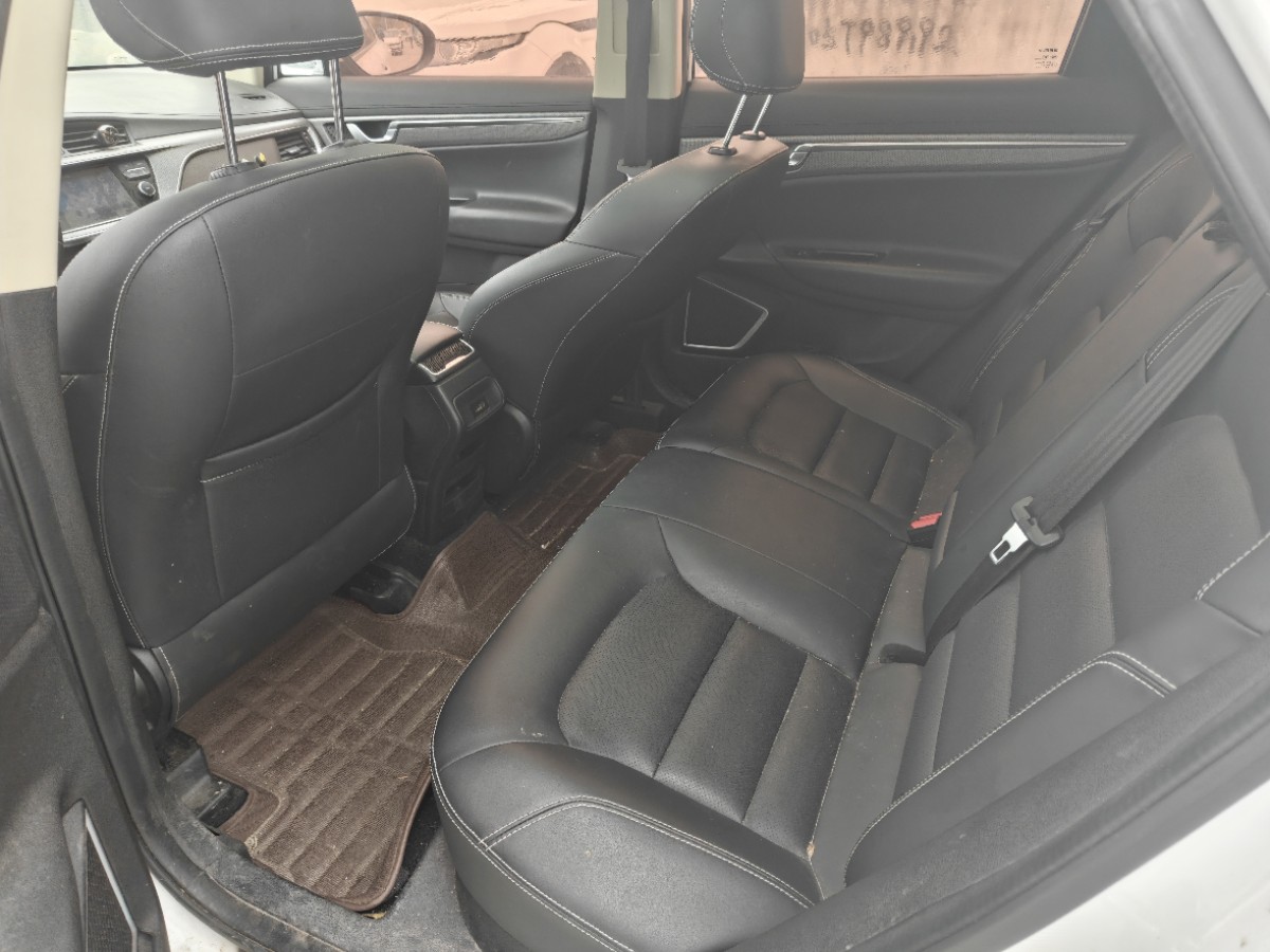 GEELY Emgrand GS 2017 car image #4