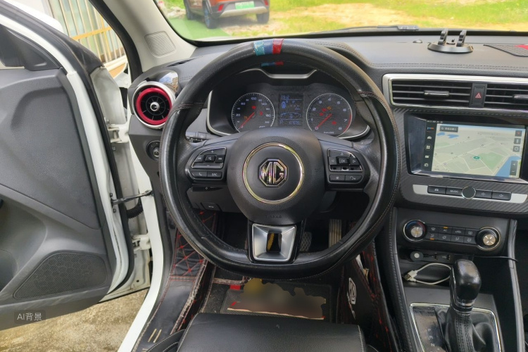 MG ZS 2017 #12 MG ZS 2017 car image #12
