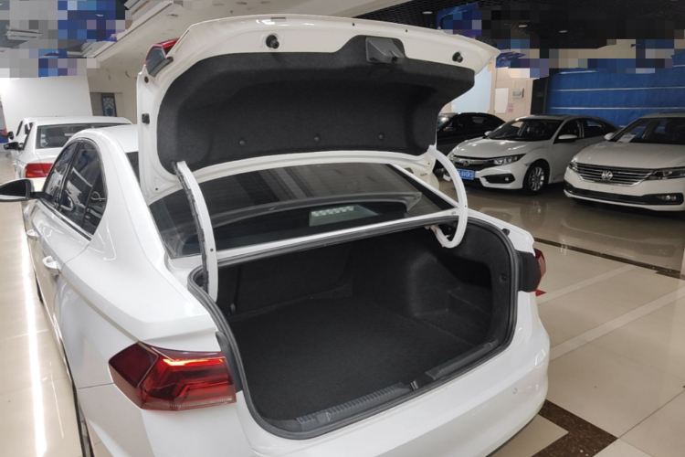 Volkswagen Bora 2019 #19 Volkswagen Bora 2019 car image #19