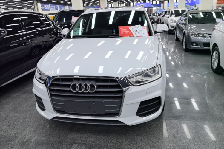 Audi Q3 2017 #3 Audi Q3 2017 car image #3