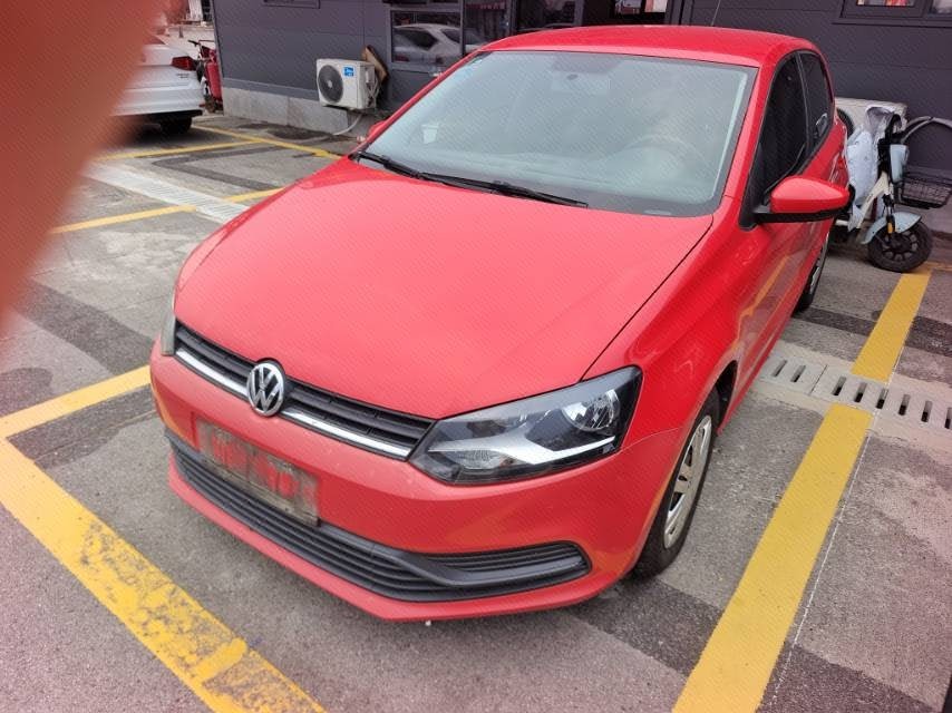 Volkswagen Polo 2017 car image 