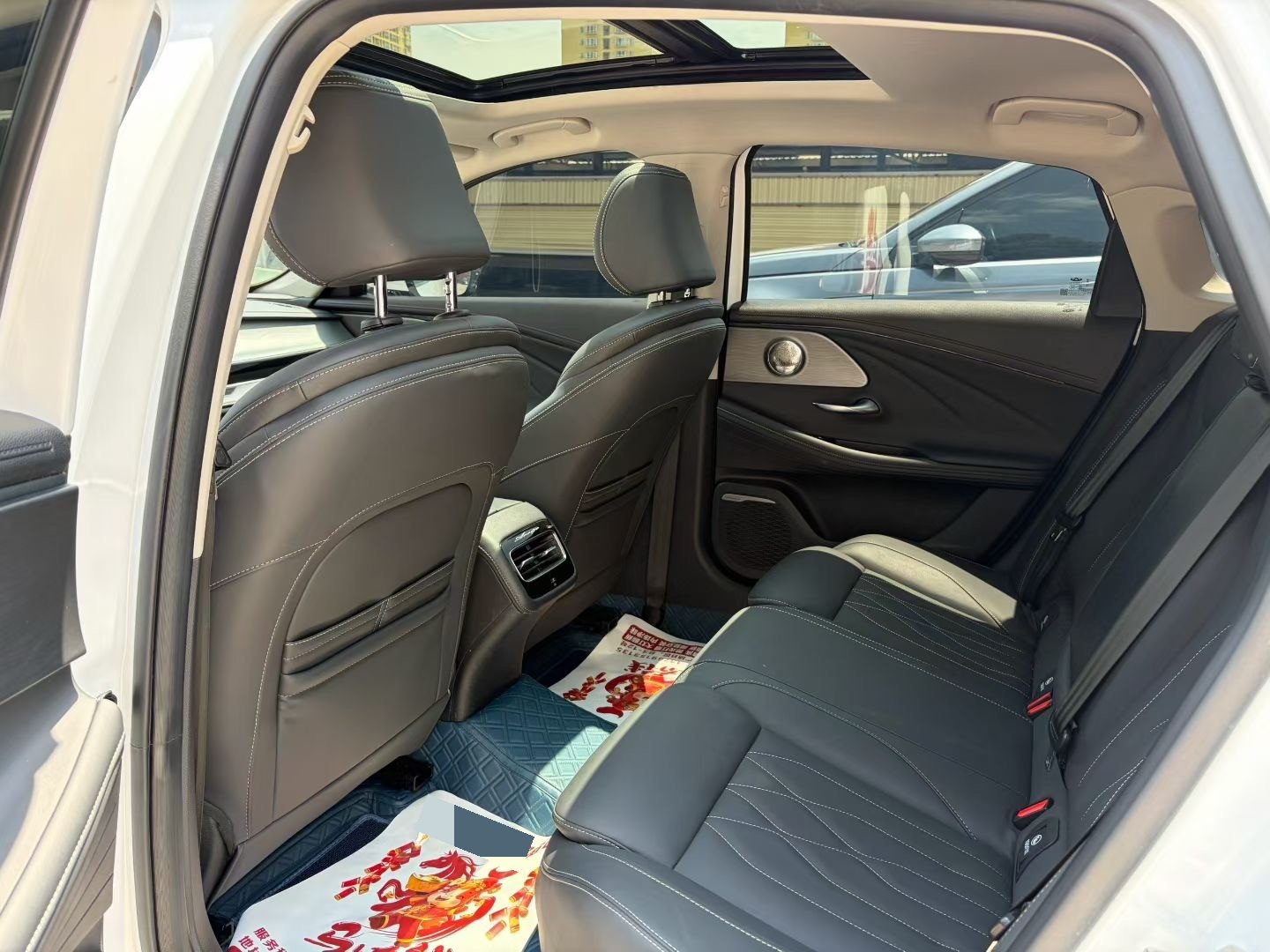 Chery Arrizo 8 2023 image de voiture #6