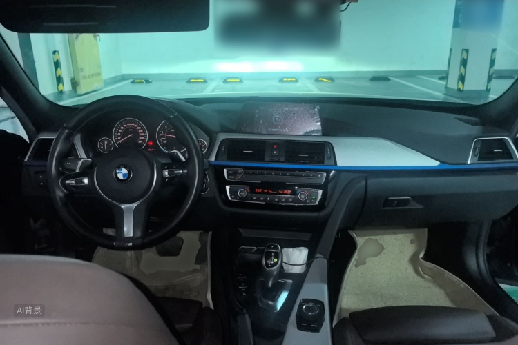 BMW 3 Series 2018 car image #11