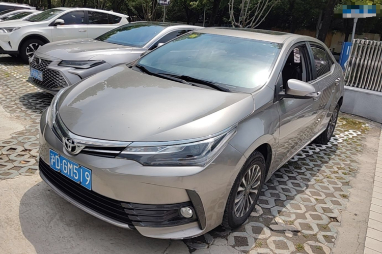 Toyota Corolla 2018 car image #2