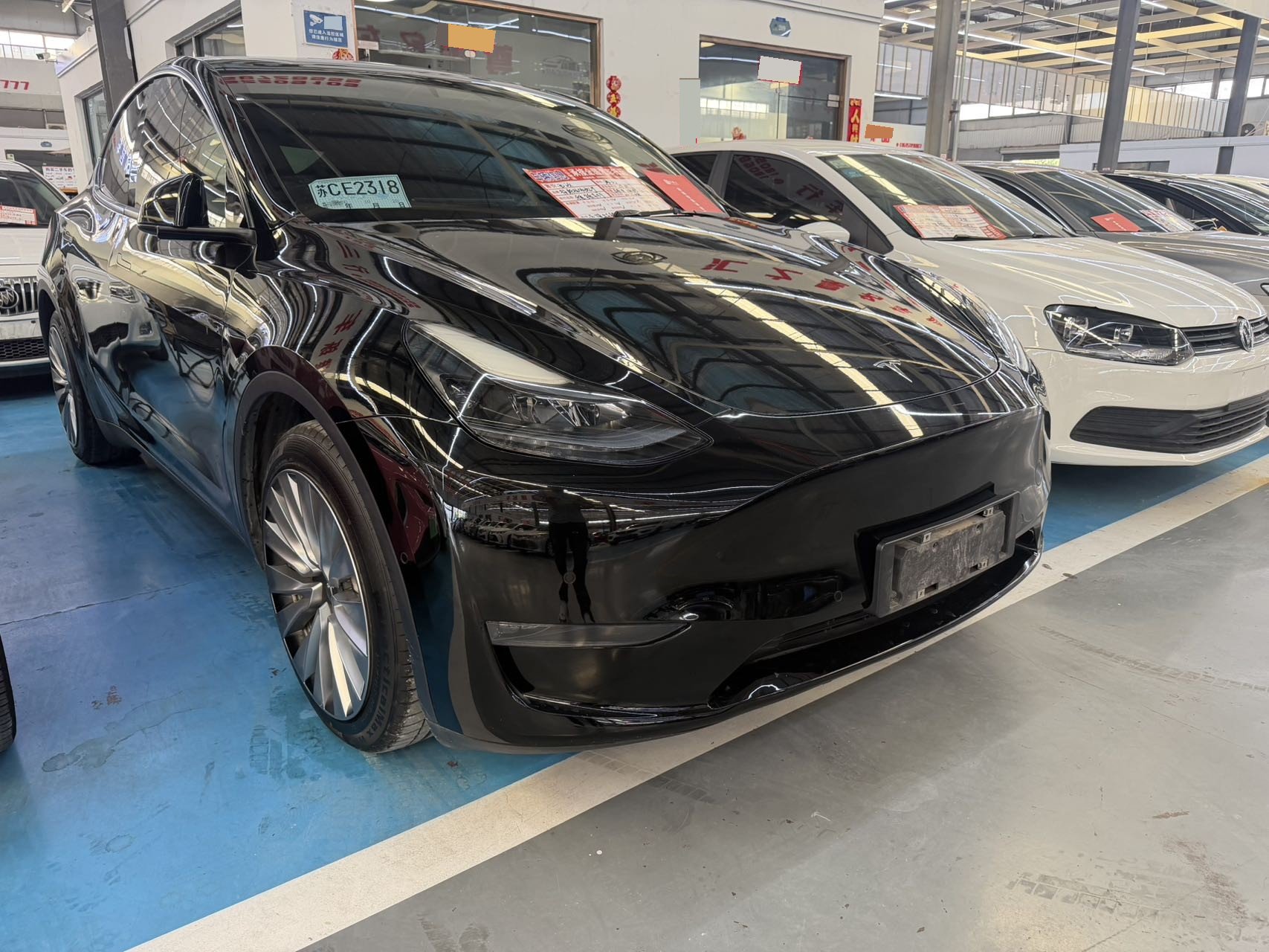 Tesla Model Y 2022 #8 Tesla Model Y 2022 car image #8