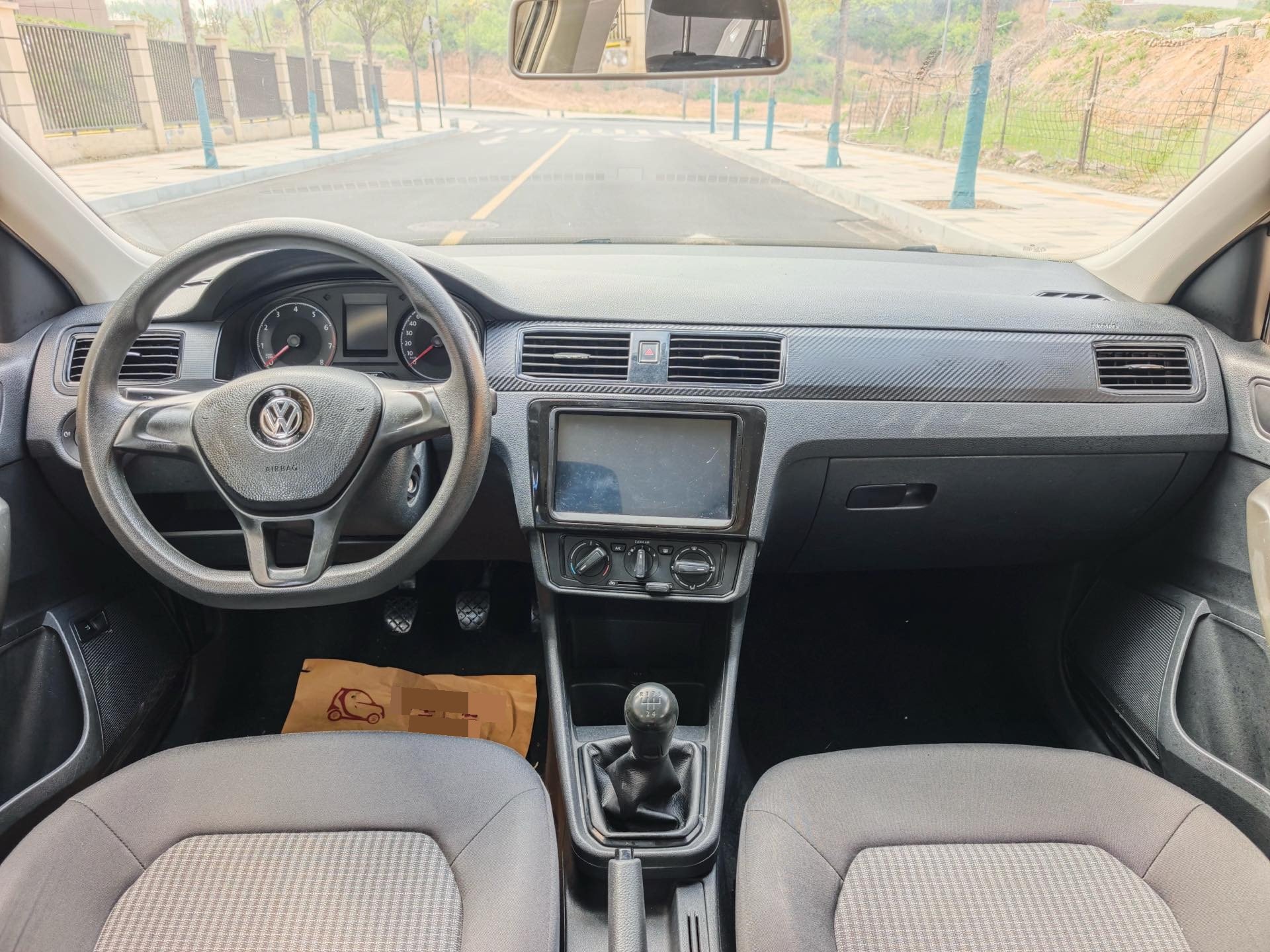 Volkswagen Santana 2018 car image #6