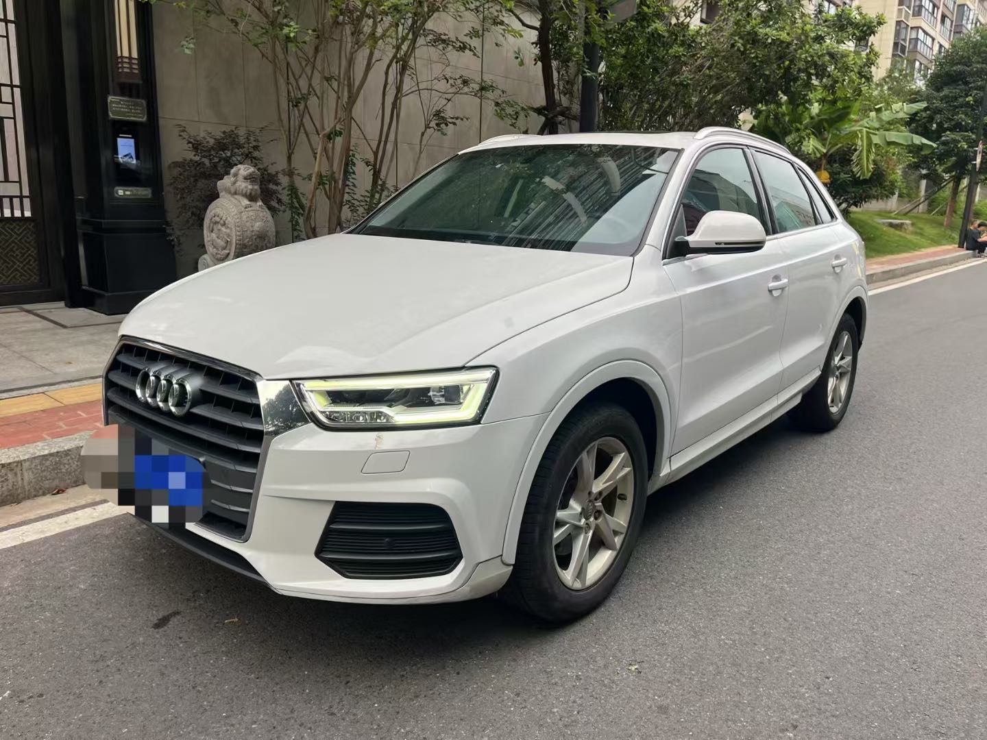 2018 2018 car image