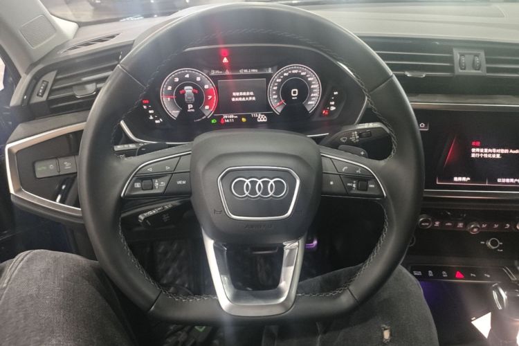 Audi Q3 2022 #11 Audi Q3 2022 car image #11