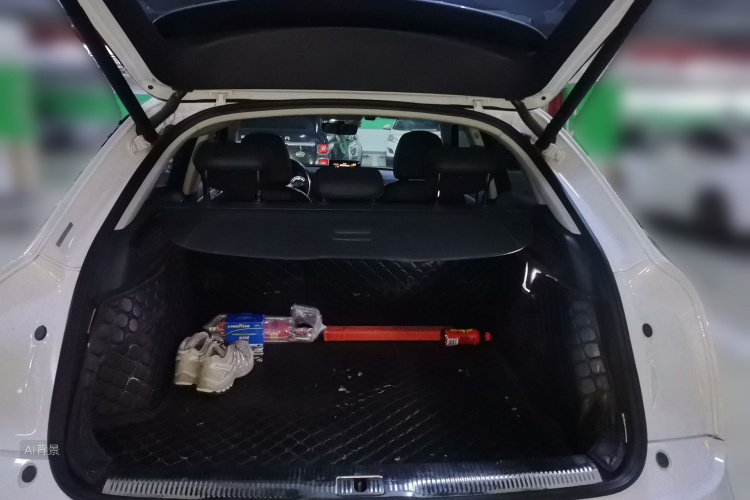 Audi Q3 2017 immagine di auto #21