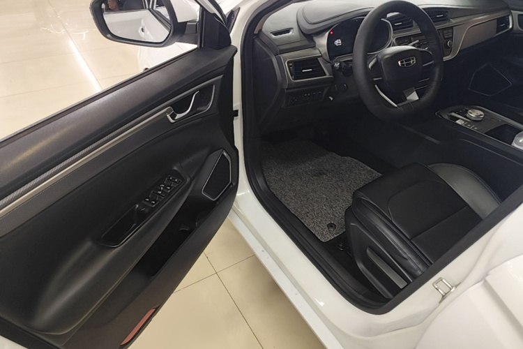 GEELY Emgrand New Energy 2021 car image #16